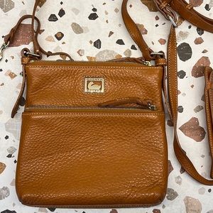 Vintage Dooney & Bourke Crossbody Handbag